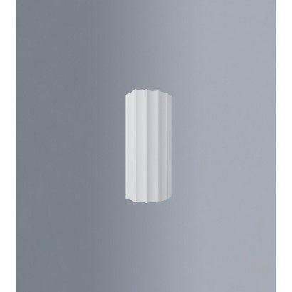 Mali narebrani element stebra